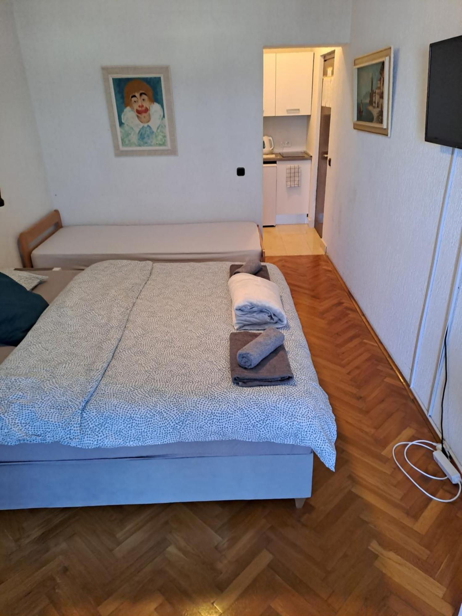 Romansa Apartment