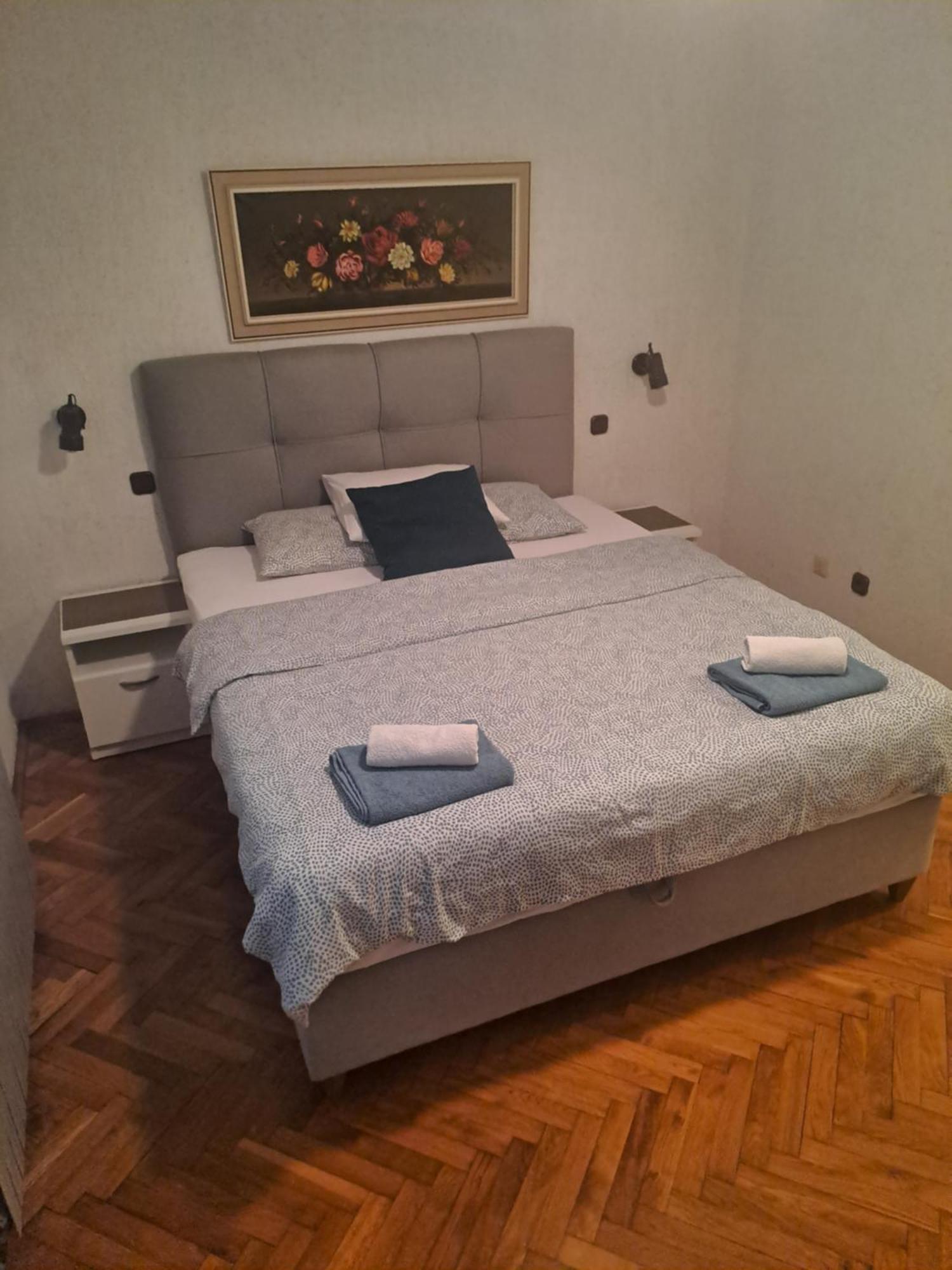 Romansa Apartment