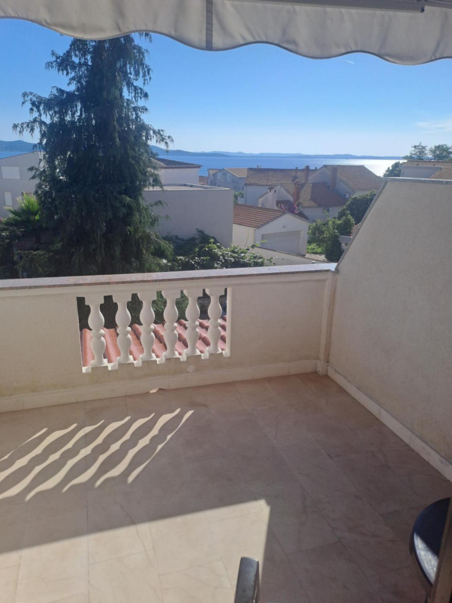 Romansa Apartment